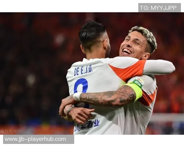 足总杯精彩对决里昂大胜波尔图引发争议判罚引热议